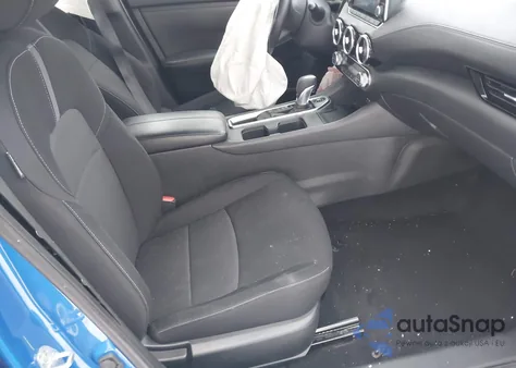 2021 Nissan Sentra Sv Xtronic Cvt z USA, uszkodzony, nr VIN 3N1AB8CV3MY216637